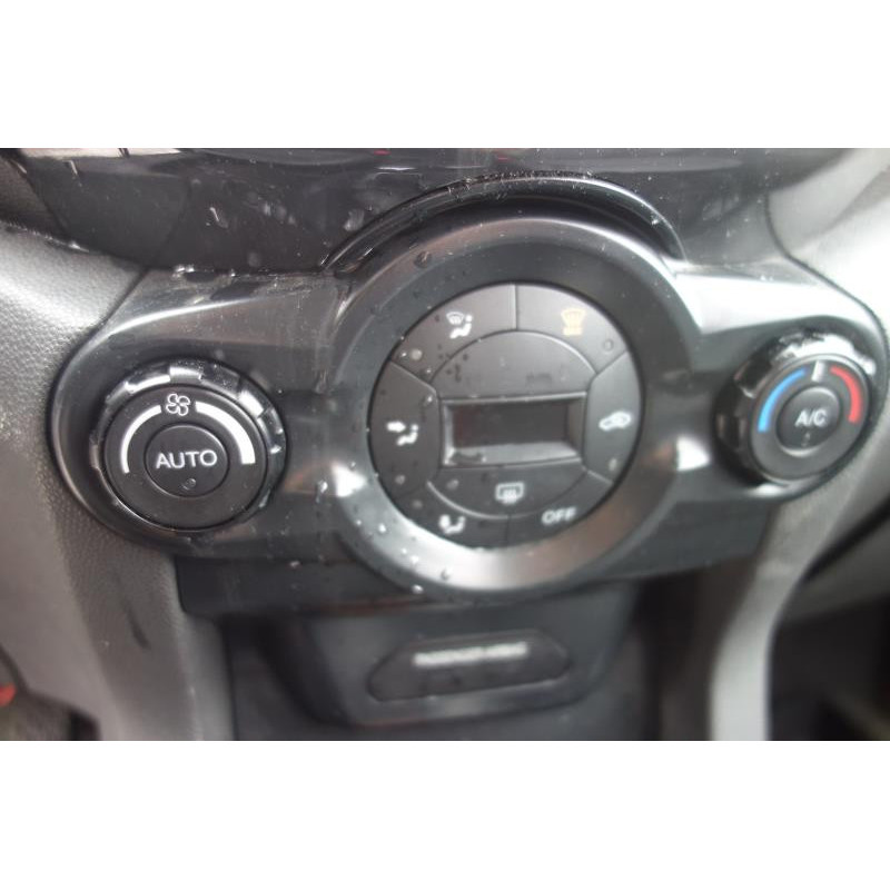 Compresseur clim FORD ECOSPORT Photo n°10