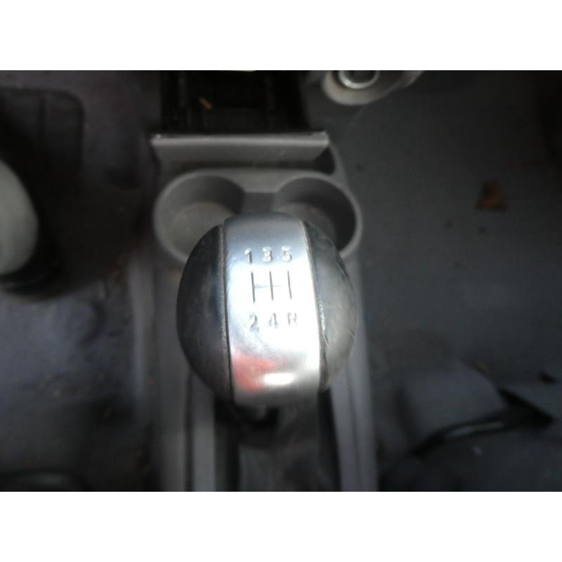 Compresseur clim NISSAN ALMERA TINO Photo n°5