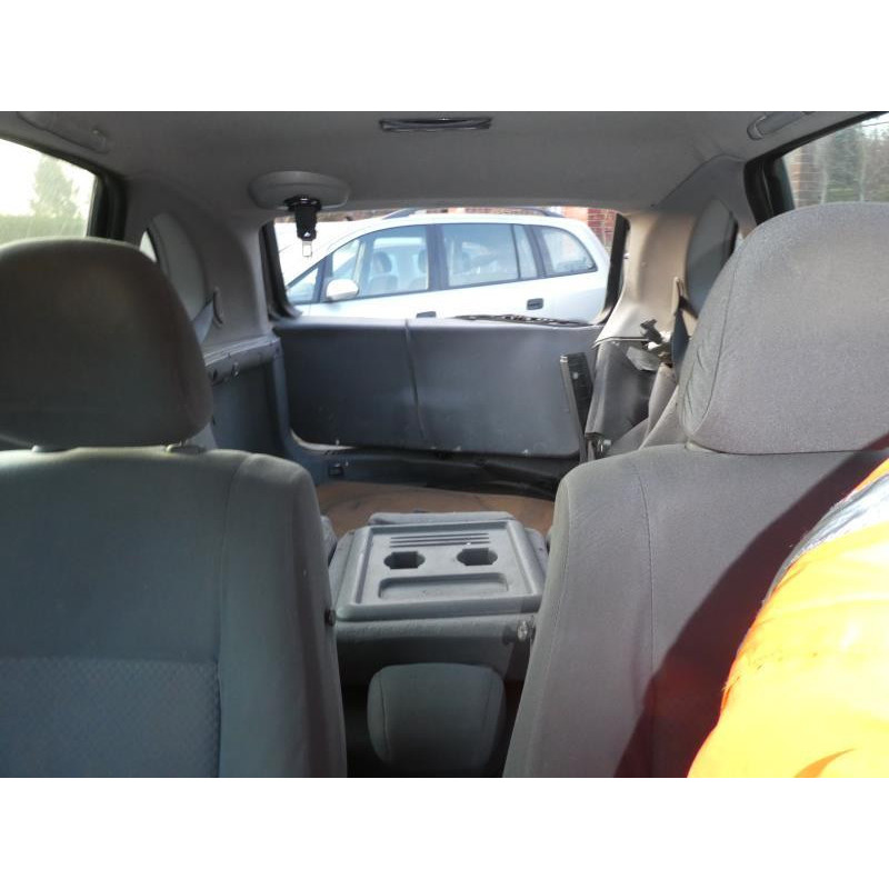 Compresseur clim NISSAN ALMERA TINO Photo n°6
