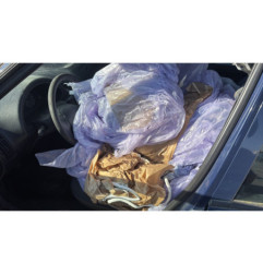 Serrure avant droit CITROEN SAXO
