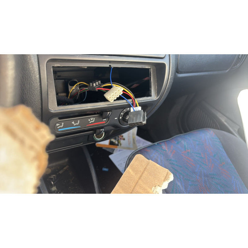 Serrure avant droit CITROEN SAXO Photo n°18
