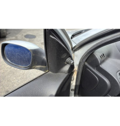 Pretensionneur de ceinture avant gauche PEUGEOT 206