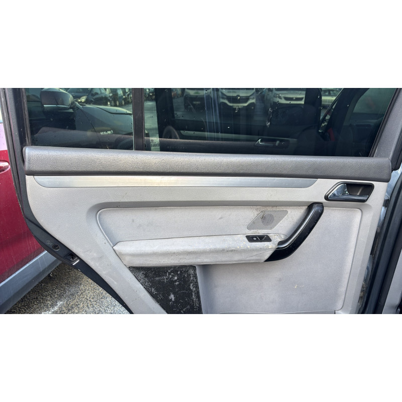 Vitre avant gauche VOLKSWAGEN TOURAN 1 Photo n°17