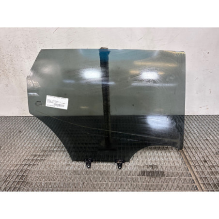 Vitre arriere droit NISSAN QASHQAI 2