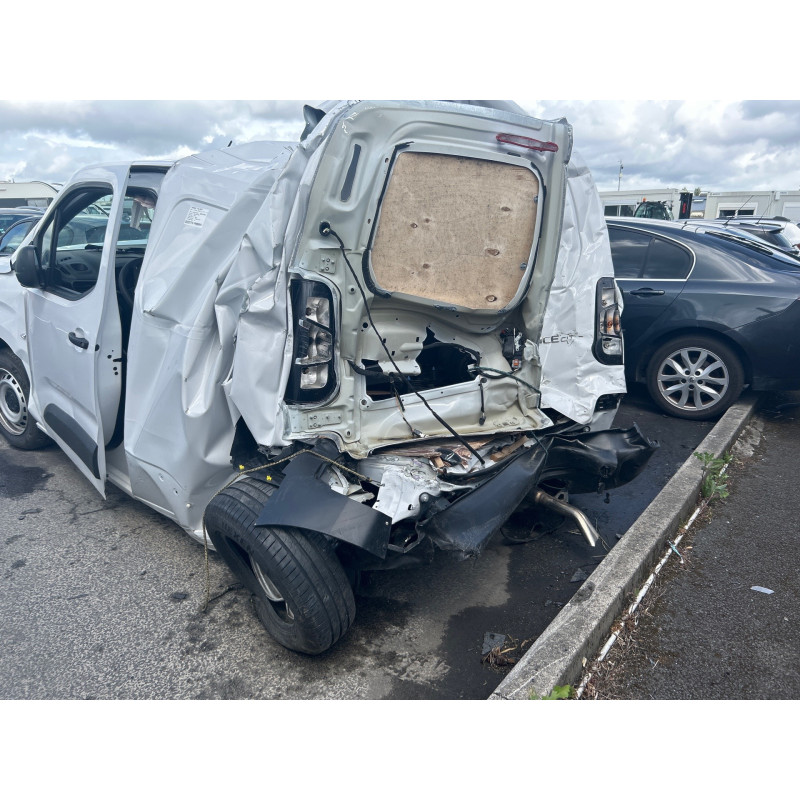 Baguette de porte arriere droite TOYOTA PROACE 3 CITY Photo n°10
