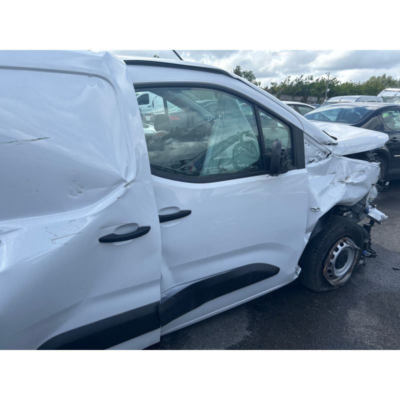 Baguette de porte arriere droite TOYOTA PROACE 3 CITY Photo n°13