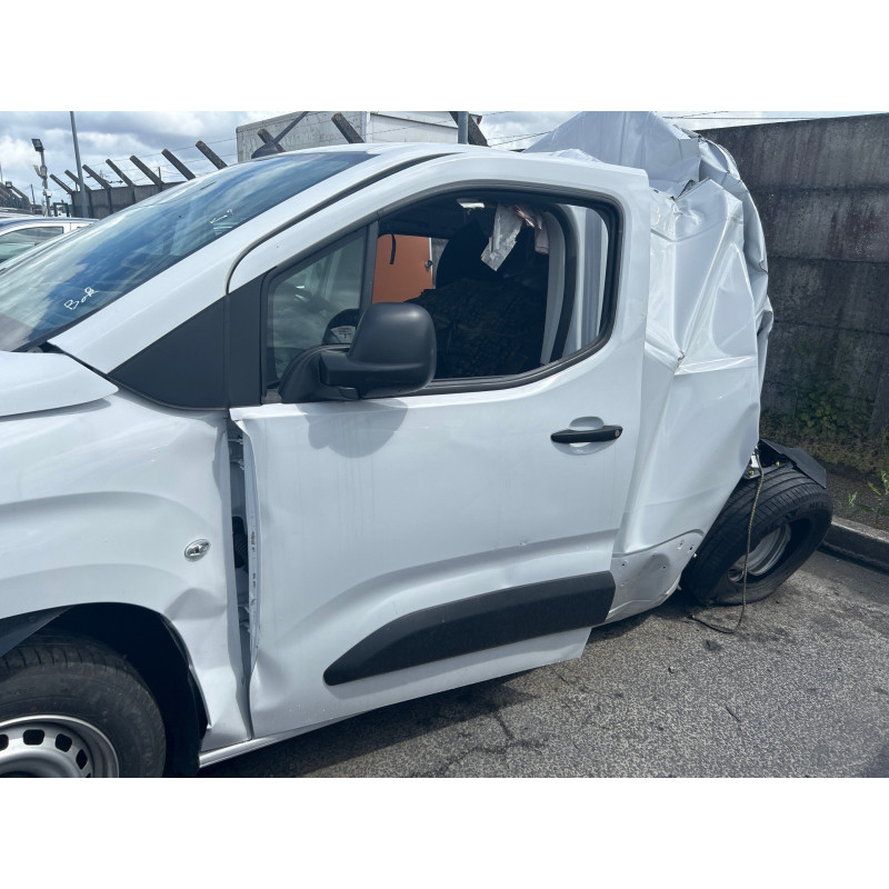 Baguette de porte arriere droite TOYOTA PROACE 3 CITY Photo n°15