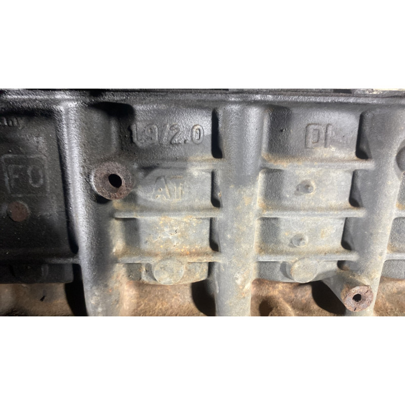 Moteur VOLKSWAGEN GOLF 5 Photo n°4