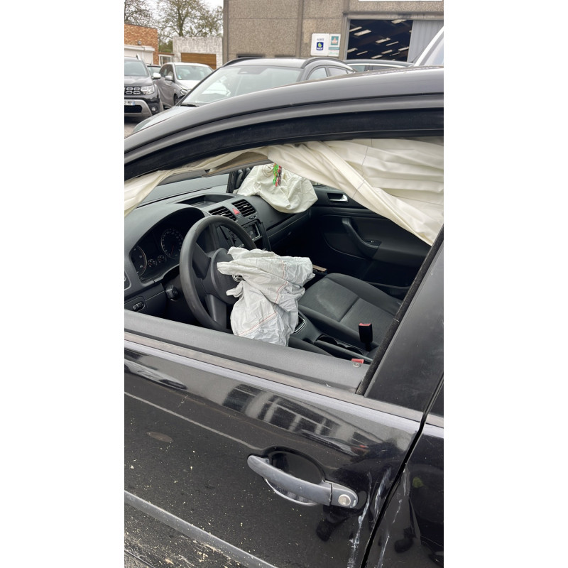 Moteur VOLKSWAGEN GOLF 5 Photo n°11