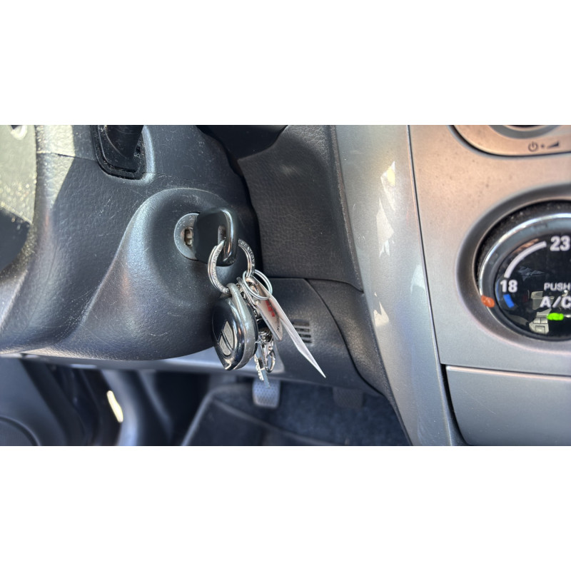 Moteur SUZUKI LIANA Photo n°15