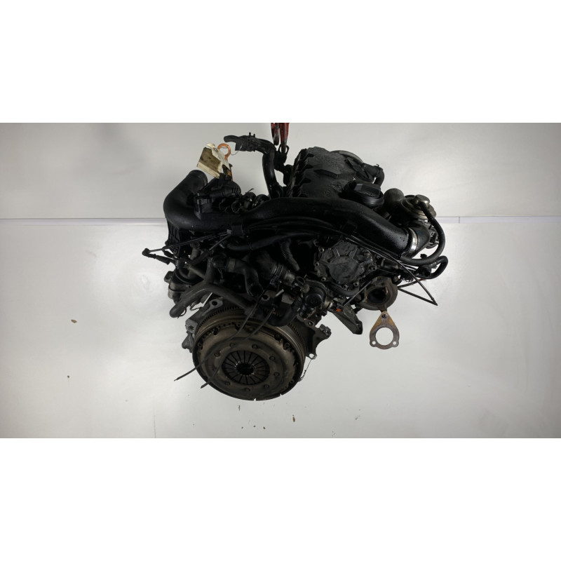 Moteur VOLKSWAGEN PASSAT 4 Photo n°2