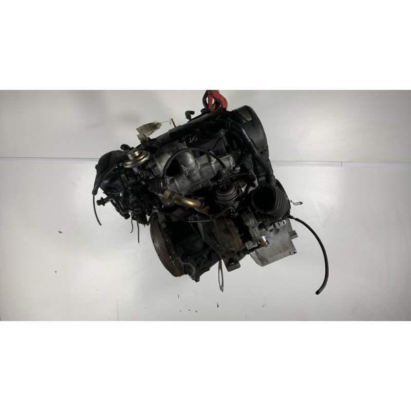 Moteur VOLKSWAGEN PASSAT 4 Photo n°3