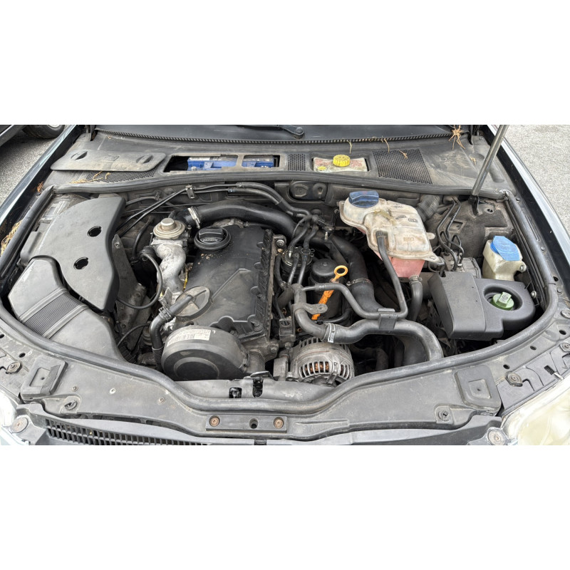 Moteur VOLKSWAGEN PASSAT 4 Photo n°13