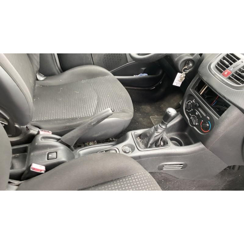 Boite de vitesses PEUGEOT 206+ Photo n°10