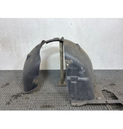 Pare boue avant gauche PEUGEOT 208 1