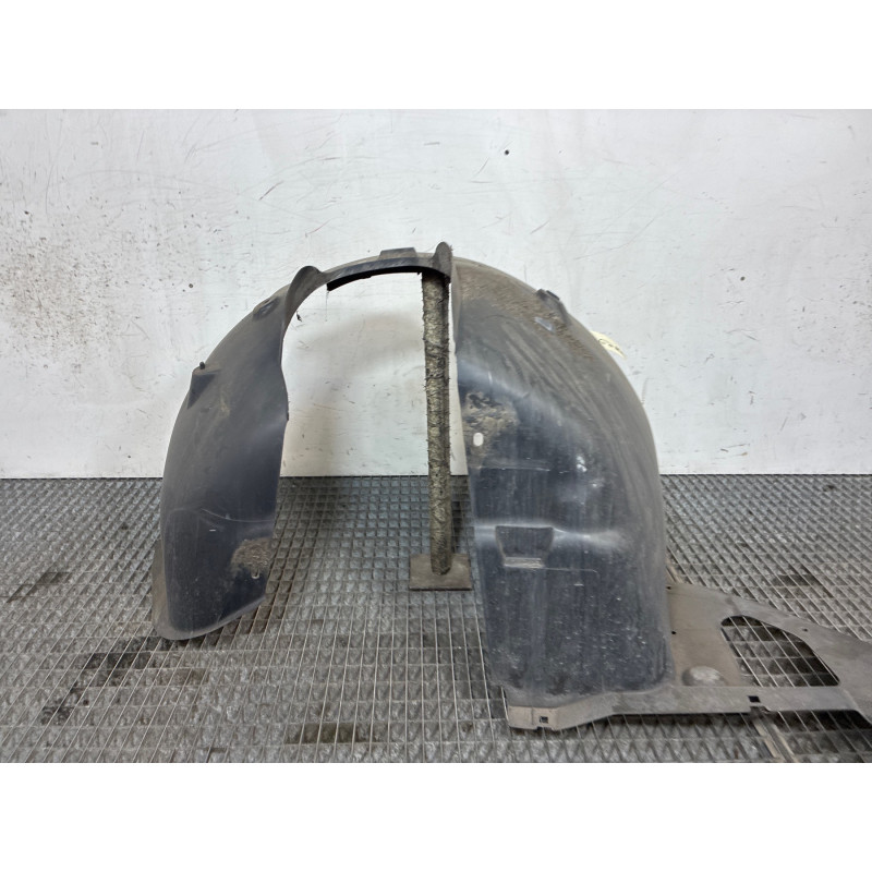 Pare boue avant gauche PEUGEOT 208 1 Photo n°4