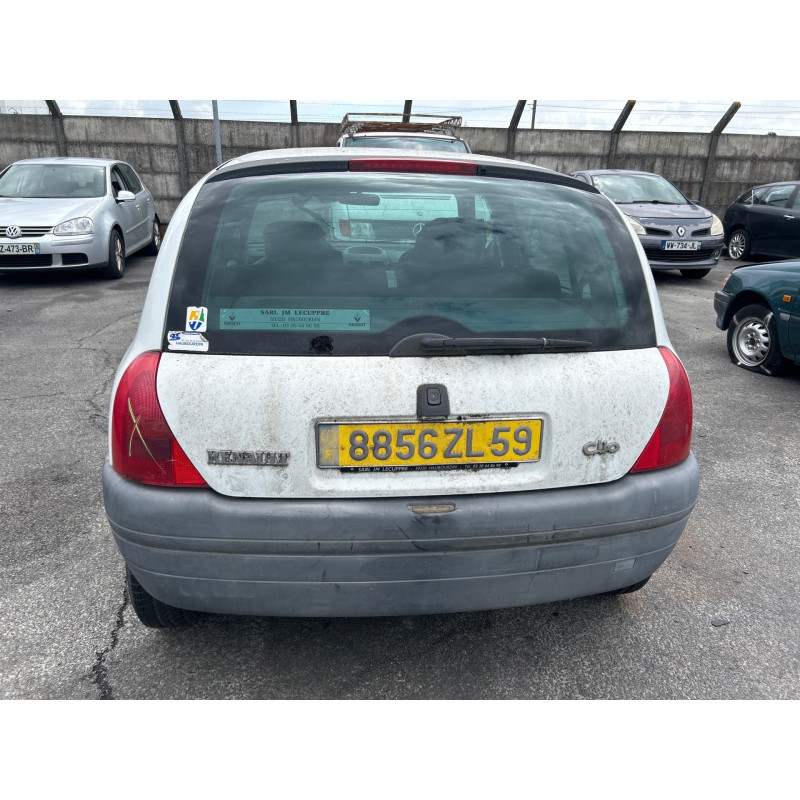 Capot RENAULT CLIO 2 Photo n°19