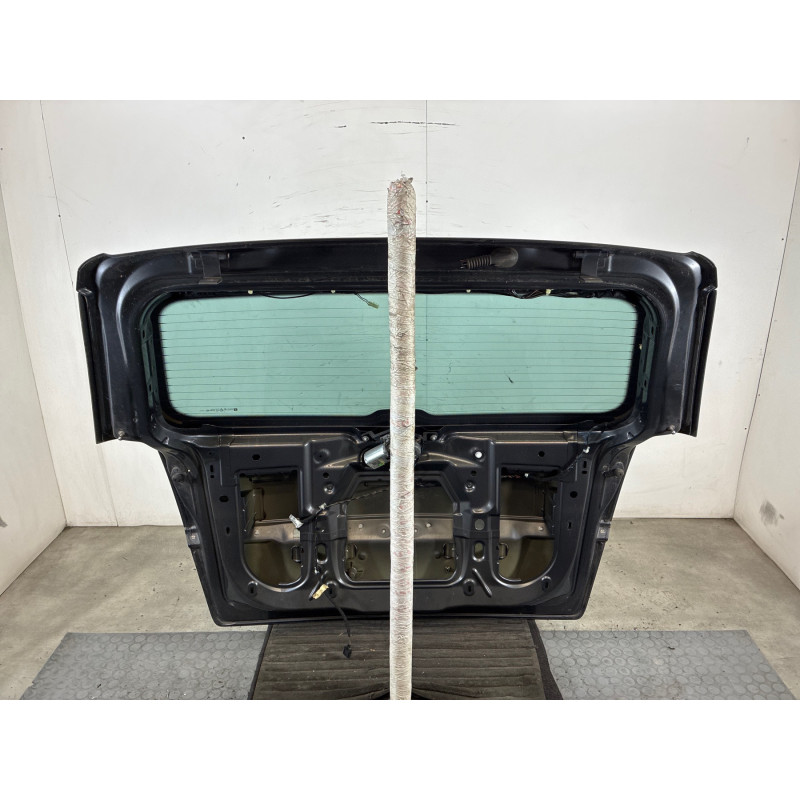 Malle/Hayon arriere OPEL ZAFIRA B Photo n°1