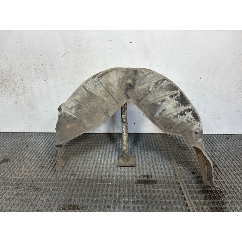 Pare boue arriere droit RENAULT GRAND SCENIC 3 Photo n°4