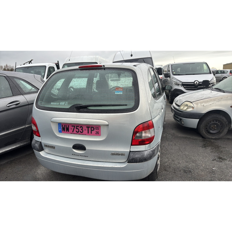Anti brouillard gauche (feux) RENAULT SCENIC 1 Photo n°9