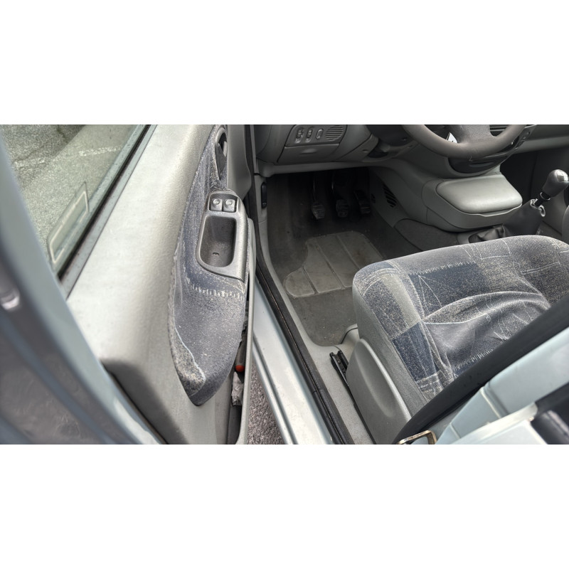 Anti brouillard gauche (feux) RENAULT SCENIC 1 Photo n°11
