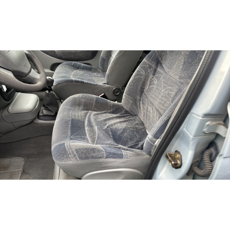 Anti brouillard gauche (feux) RENAULT SCENIC 1 Photo n°14