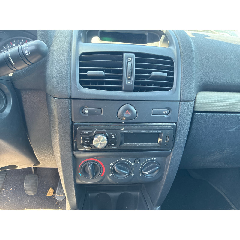 Aile avant gauche RENAULT CLIO 2 Photo n°16