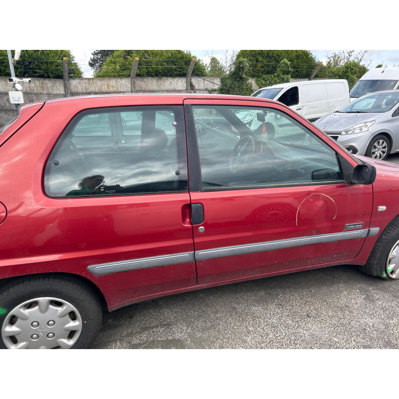 Optique avant principal droit (feux)(phare) PEUGEOT 106 Photo n°12
