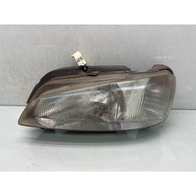 Optique avant principal gauche (feux)(phare) PEUGEOT 106 Photo n°4