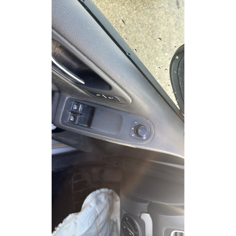 Malle/Hayon arriere VOLKSWAGEN GOLF 6 Photo n°14