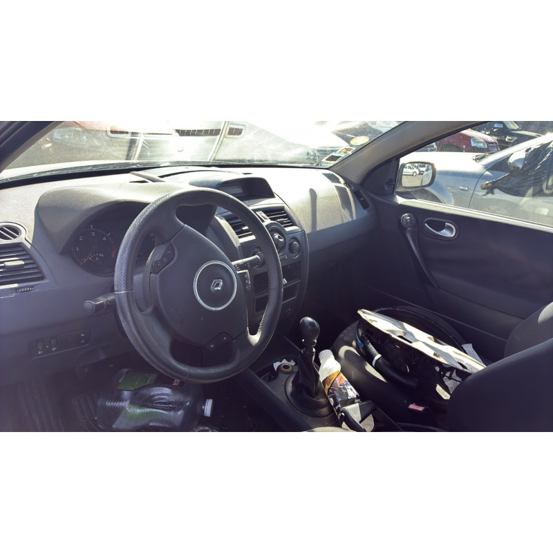 Renfort pare choc arriere (traverse) RENAULT MEGANE 2 Photo n°16