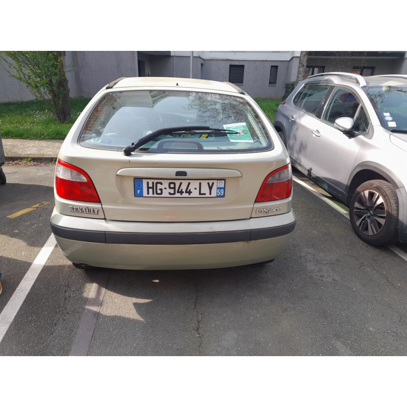 Retroviseur gauche RENAULT MEGANE 1 Photo n°11