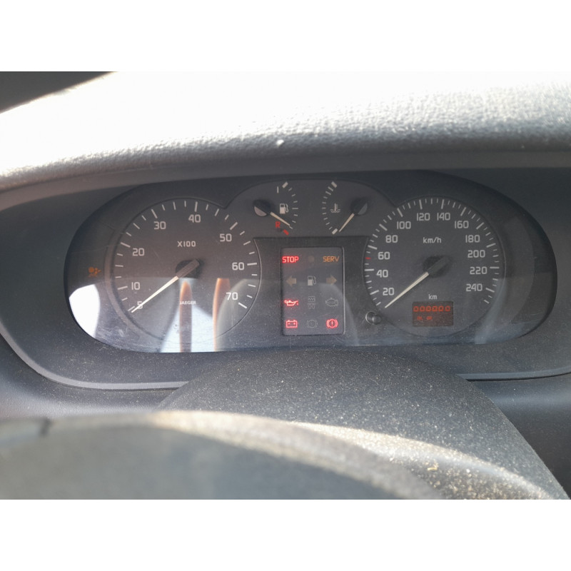 Retroviseur gauche RENAULT MEGANE 1 Photo n°15
