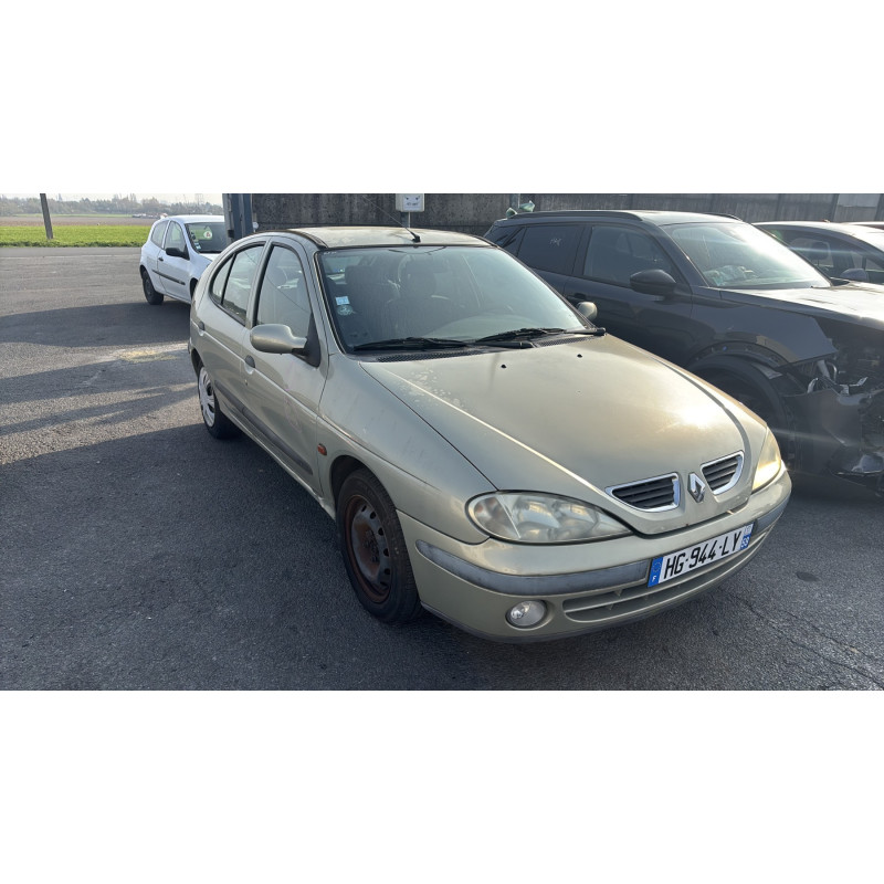 Retroviseur gauche RENAULT MEGANE 1 Photo n°18