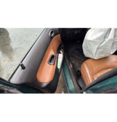Baguette de coffre PEUGEOT 206