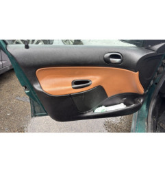 Baguette de coffre PEUGEOT 206