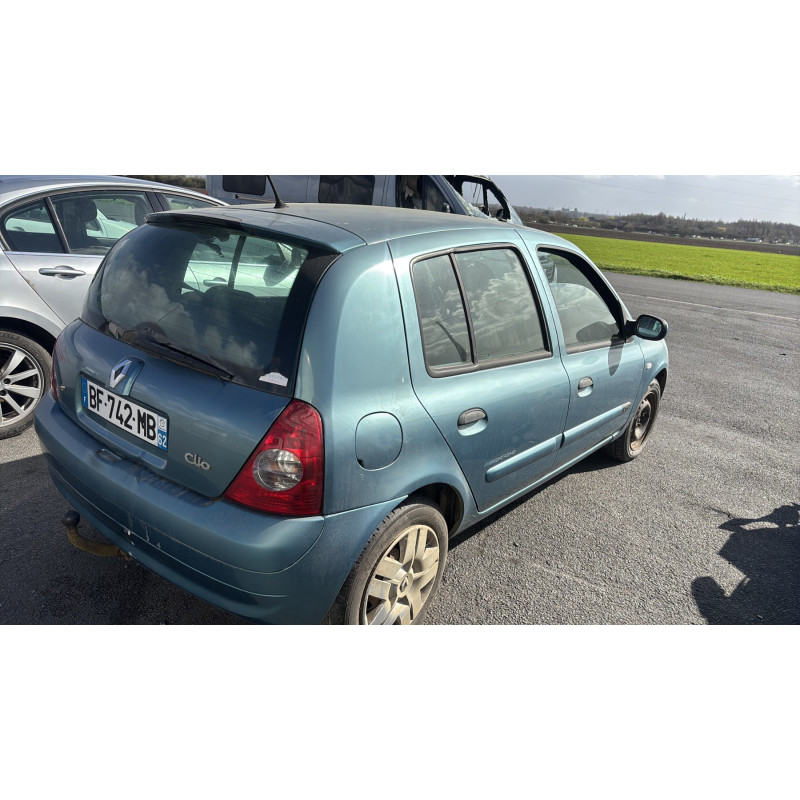Capot RENAULT CLIO 2 Photo n°7