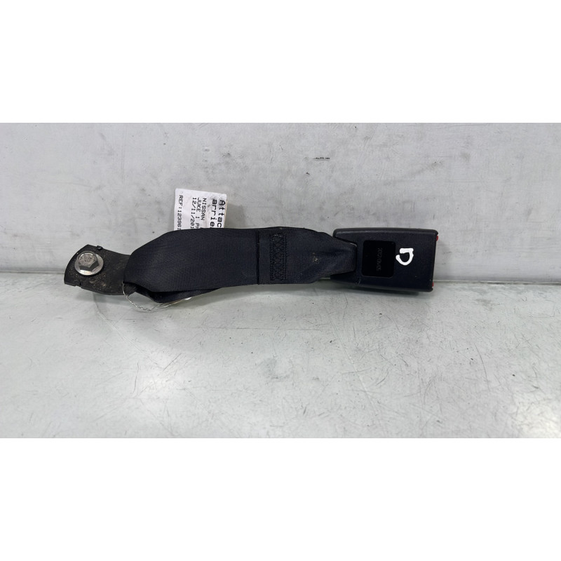 Attache ceinture arriere droit NISSAN JUKE 1 Photo n°2