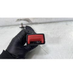 Attache ceinture arriere droit NISSAN JUKE 1