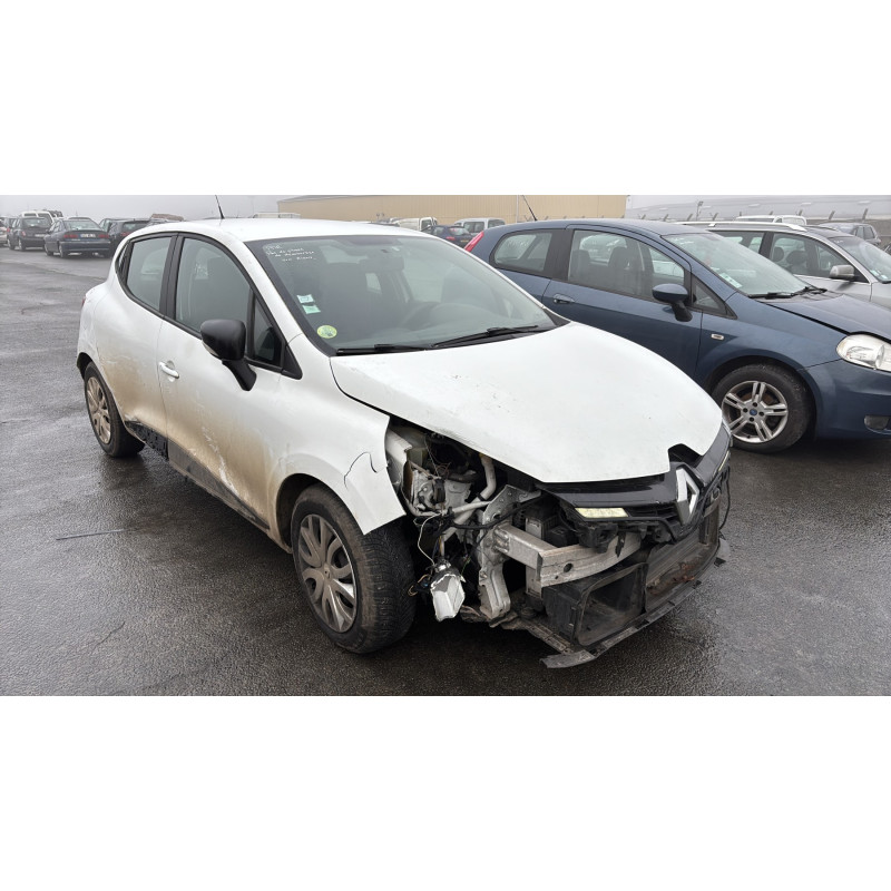 Malle/Hayon arriere RENAULT CLIO 4 Photo n°7