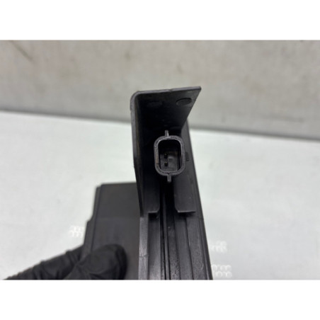 Serrure arriere droit DACIA SANDERO 2