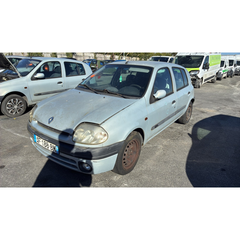 Anti brouillard droit (feux) RENAULT CLIO 2 Photo n°5
