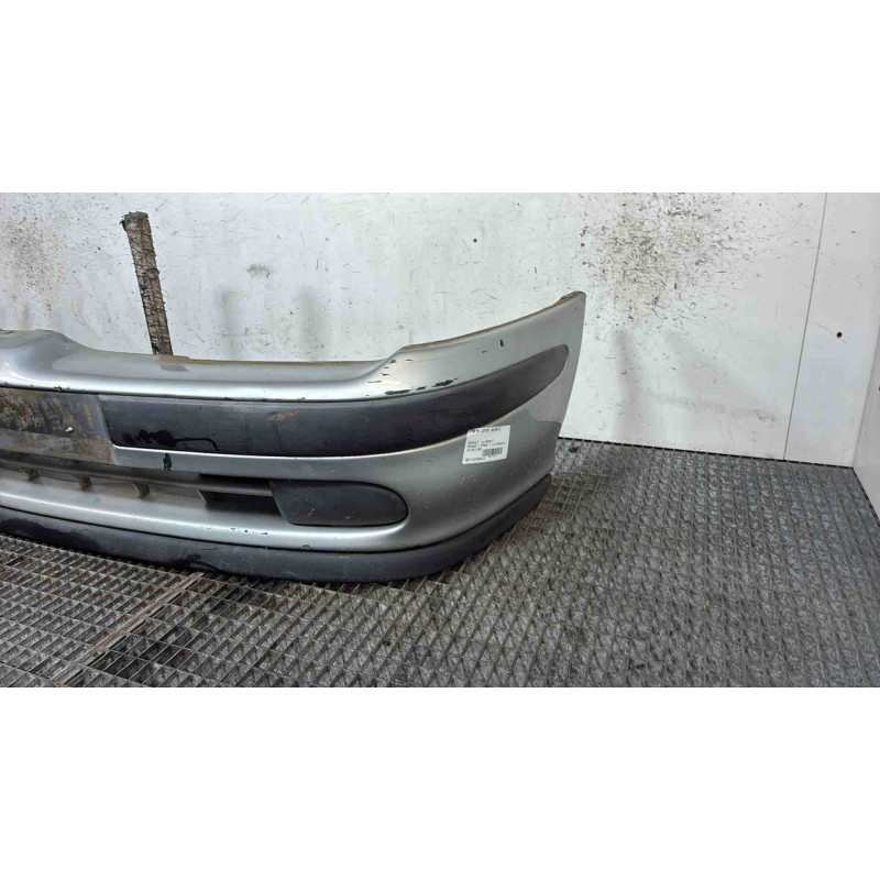 Pare choc avant RENAULT MEGANE 1 Photo n°4