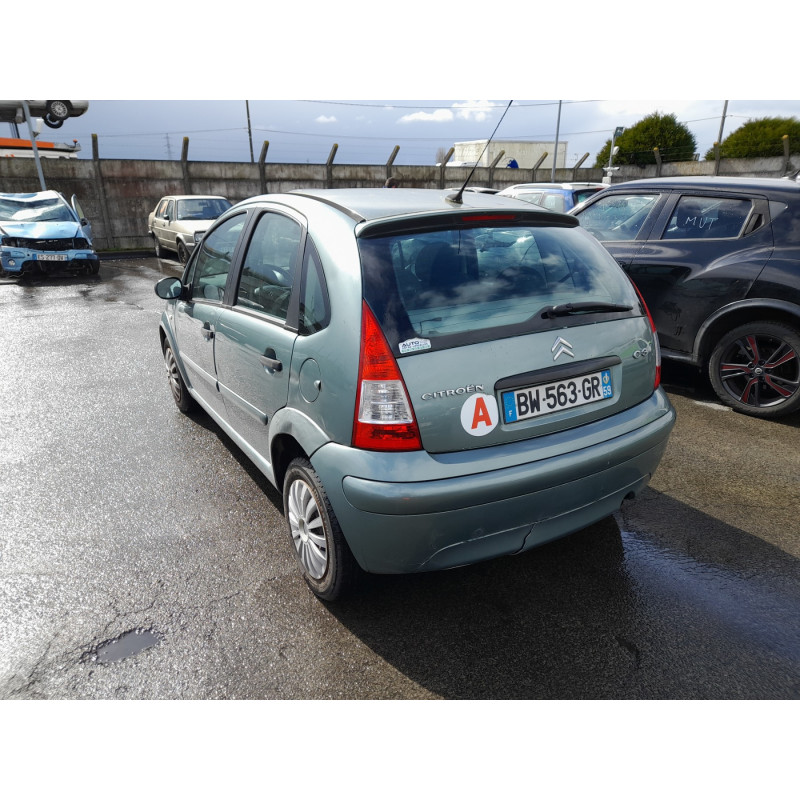 Feu arriere stop central CITROEN C3 1 Photo n°7