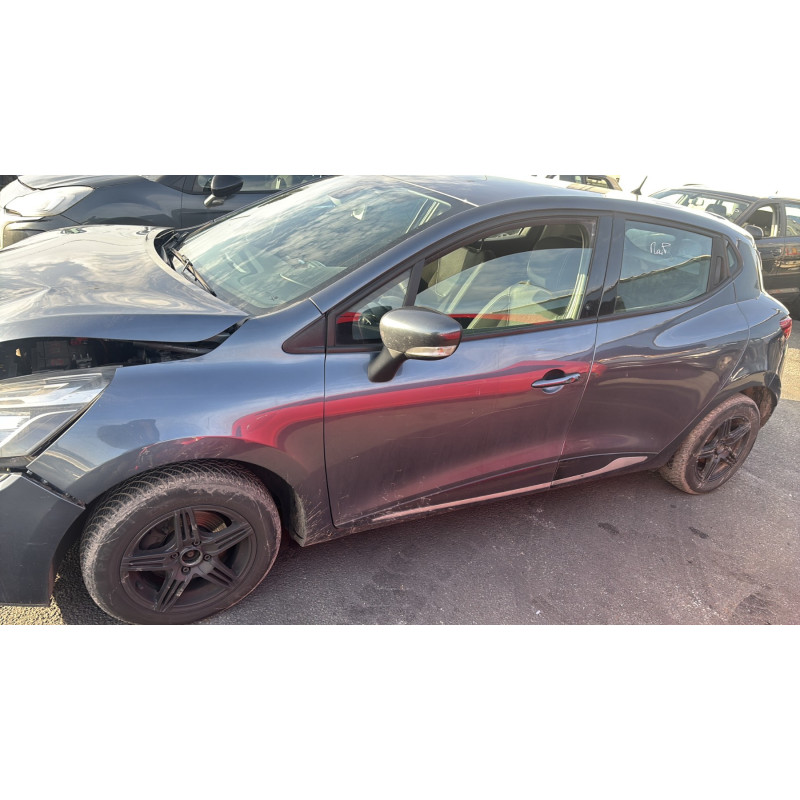 Malle/Hayon arriere RENAULT CLIO 4 Photo n°16