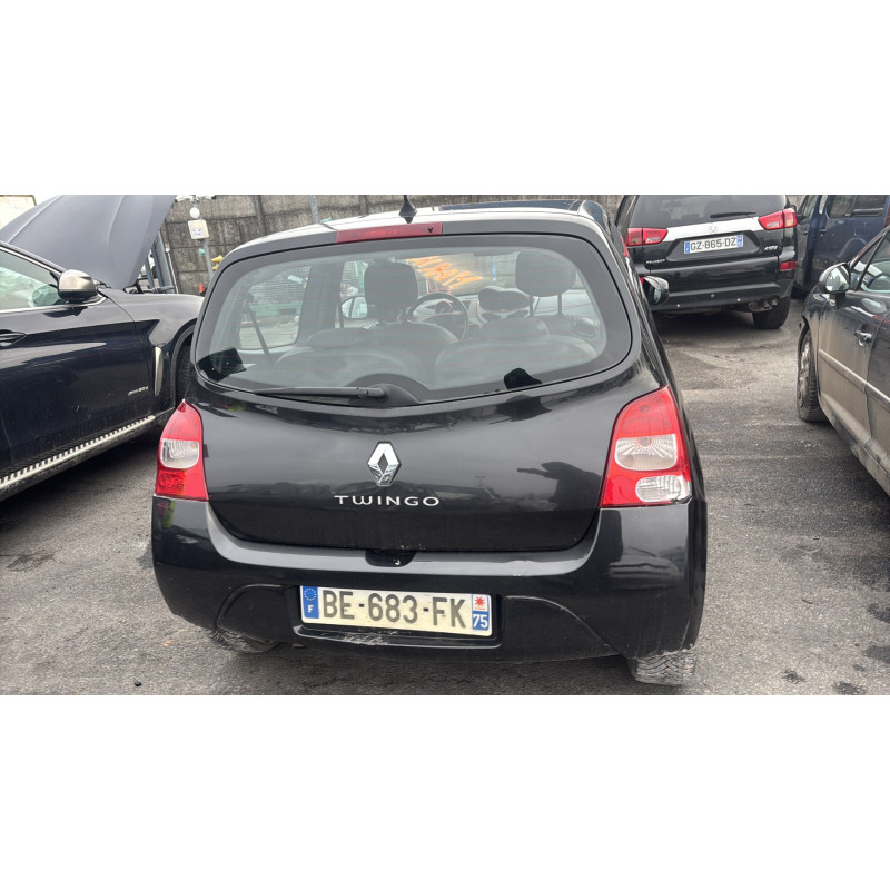 Capot RENAULT TWINGO 2 Photo n°10