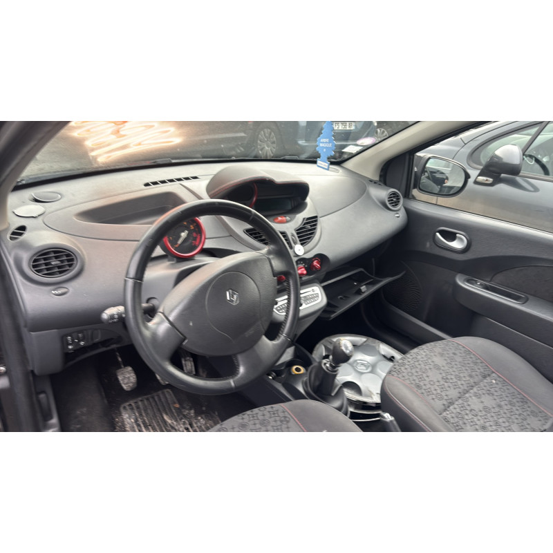 Capot RENAULT TWINGO 2 Photo n°17