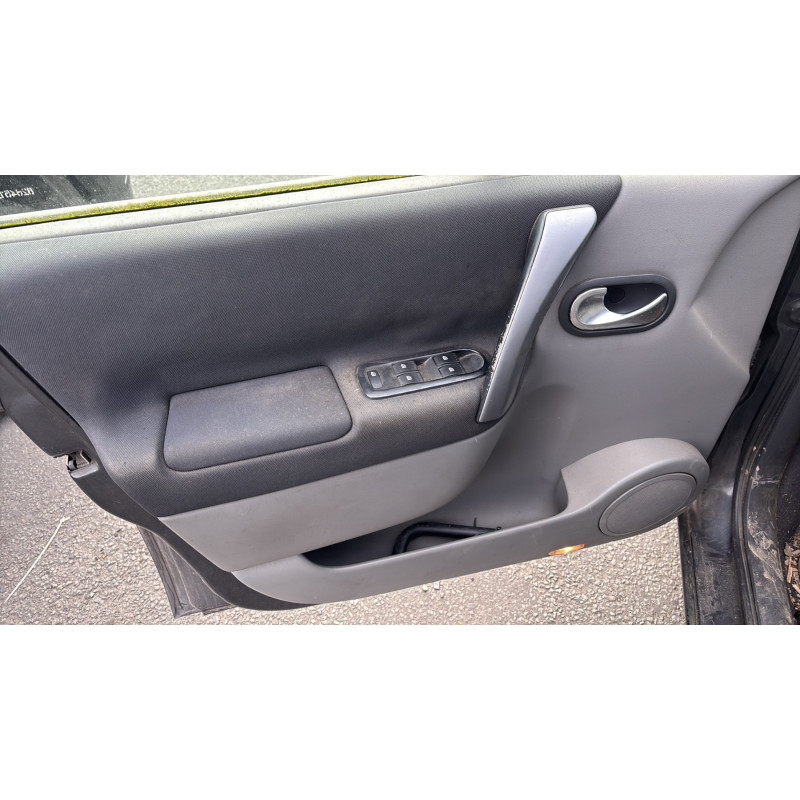 Malle/Hayon arriere RENAULT SCENIC 2 Photo n°14