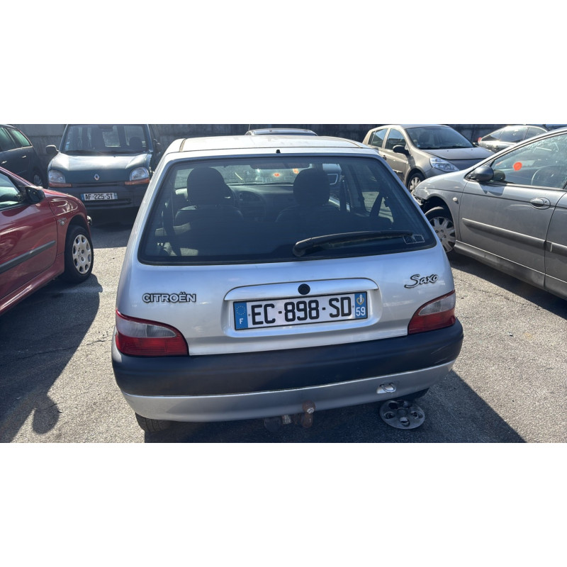 Malle/Hayon arriere CITROEN SAXO Photo n°10