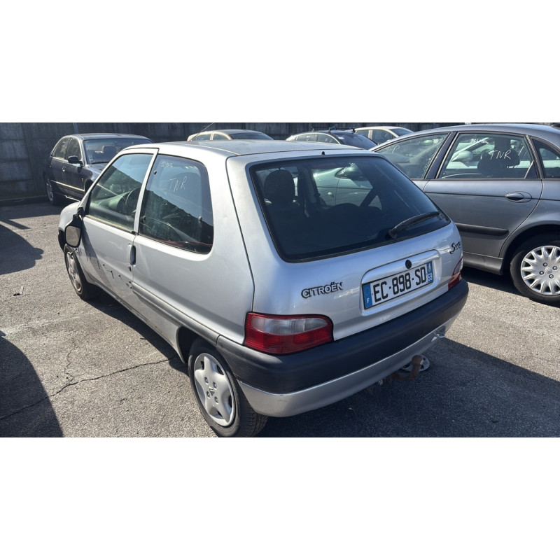 Malle/Hayon arriere CITROEN SAXO Photo n°12